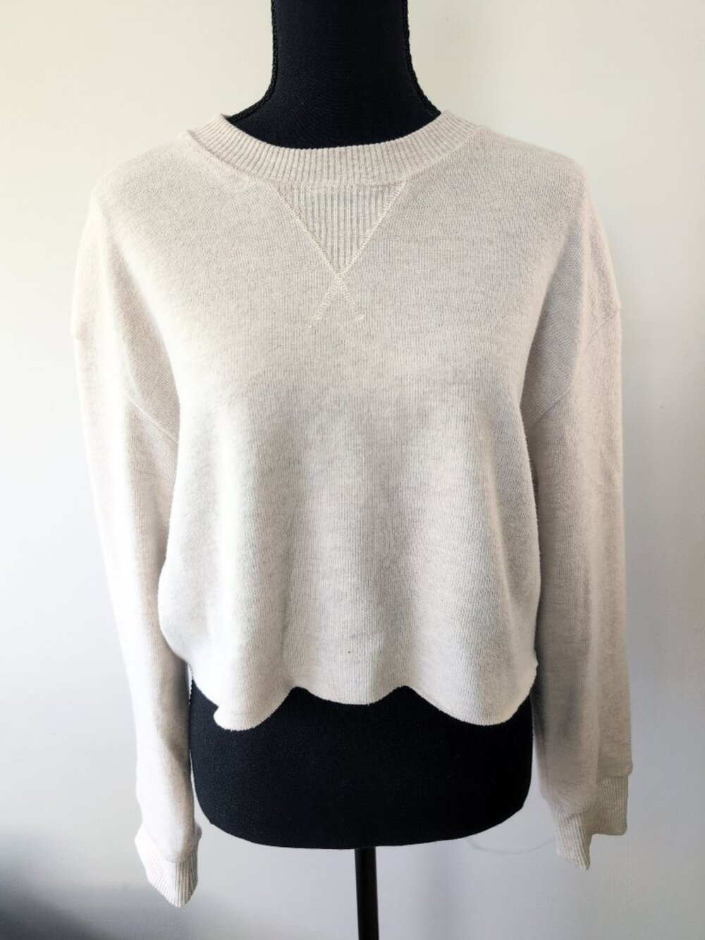 Zara Super Soft Cropped Lightweight Long Sleeve Oatmeal Shirt Casual Sophisticat